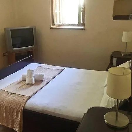 Traditional On Argolis For 6 Persons * Karia (Argolis)