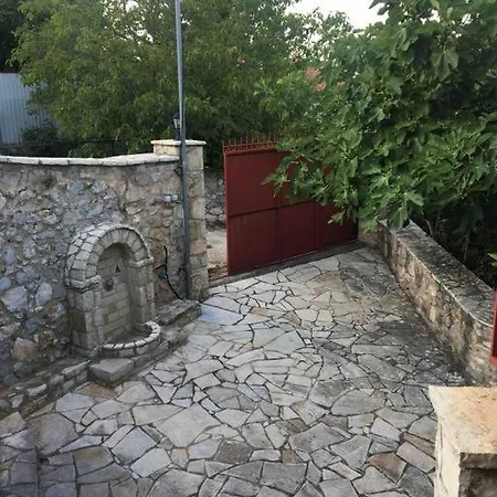 Traditional On Argolis For 6 Persons * Karia (Argolis)