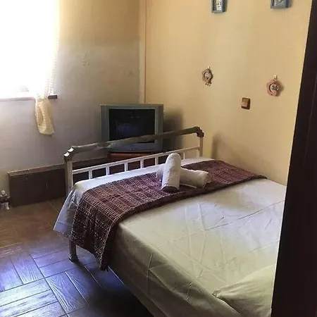 Traditional On Argolis For 6 Persons Karia (Argolis)