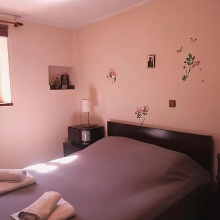 Traditional On Argolis For 6 Persons Casa vacanze Karia (Argolis)