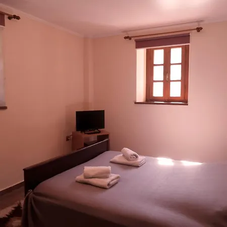 Traditional On Argolis For 6 Persons * Karia (Argolis)