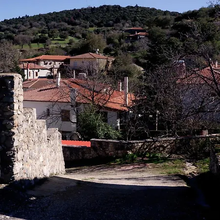 Traditional On Argolis For 6 Persons
