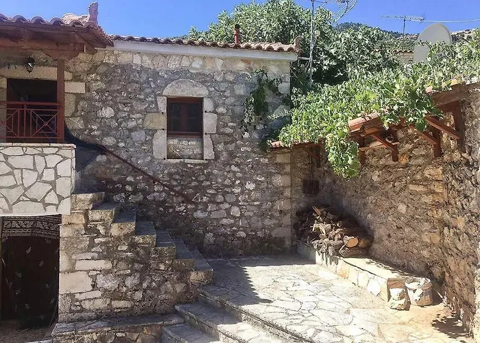 Traditional On Argolis For 6 Persons Ferienhaus Karia (Argolis)