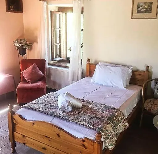 Traditional On Argolis For 6 Persons *